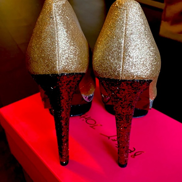 Betsey Johnson 4” disco heels - Picture 4 of 4